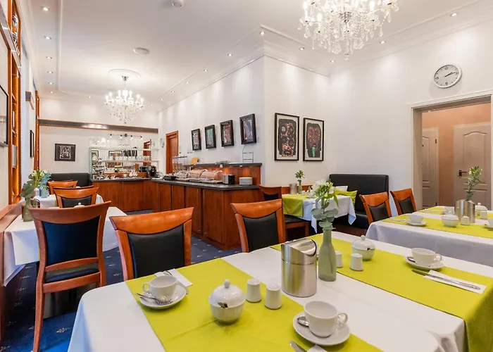 Hotell West An Der Bockenheimer Warte 3*