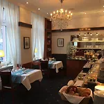 West An Der Bockenheimer Warte Hotel 3*