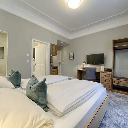 West An Der Bockenheimer Warte