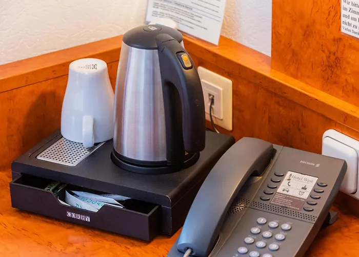 West An Der Bockenheimer Warte