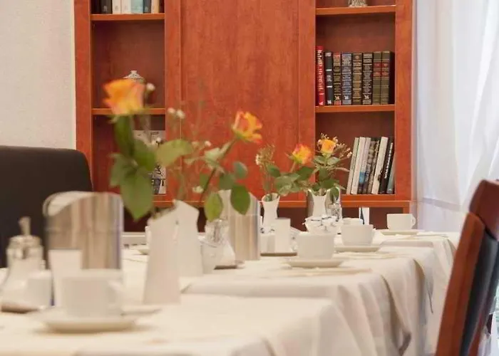 West An Der Bockenheimer Warte