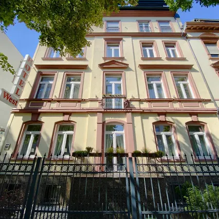 West An Der Bockenheimer Warte 3*