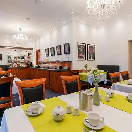 Hotel West An Der Bockenheimer Warte 3*