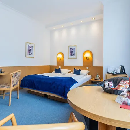 Hotel West An Der Bockenheimer Warte