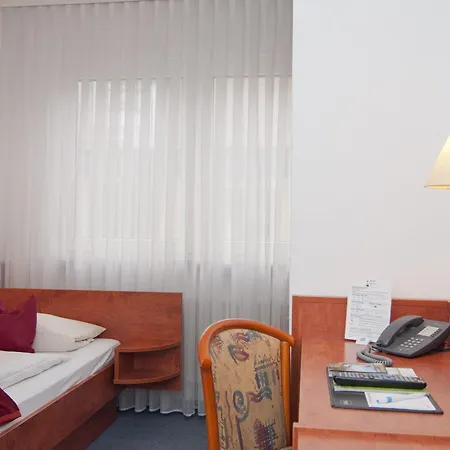 West An Der Bockenheimer Warte Hotel Frankfurt nad Mohanem