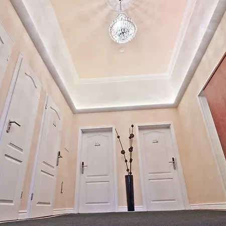 Hotel West An Der Bockenheimer Warte