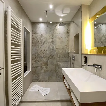 West An Der Bockenheimer Warte Frankfurt nad Menem