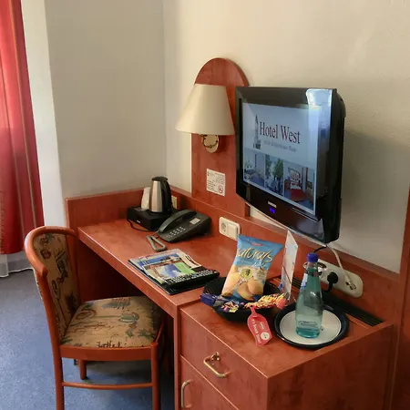 West An Der Bockenheimer Warte Frankfurt am Main