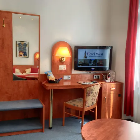 West An Der Bockenheimer Warte Frankfurt nad Menem