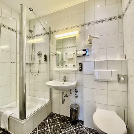 West An Der Bockenheimer Warte