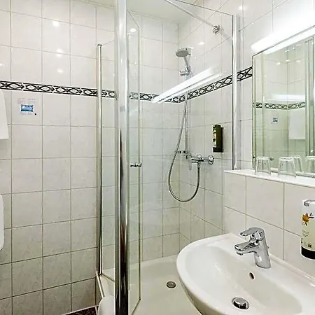Hotel West An Der Bockenheimer Warte 3*