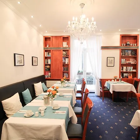 West An Der Bockenheimer Warte Hotel 3*