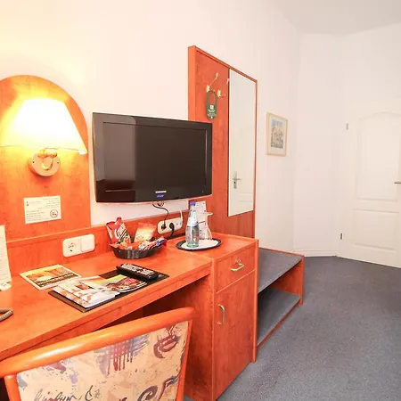 West An Der Bockenheimer Warte Frankfurt nad Menem