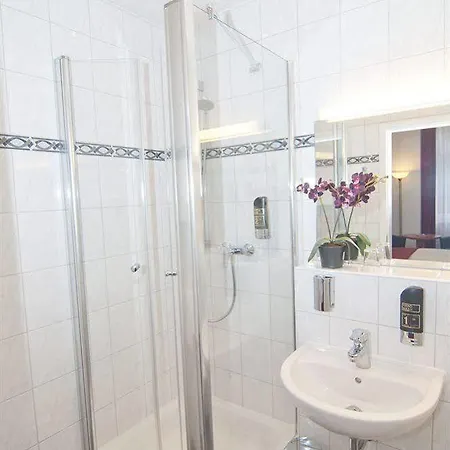 Hotel West An Der Bockenheimer Warte 3*