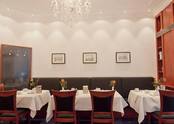 西博肯海默瓦特酒店 酒店