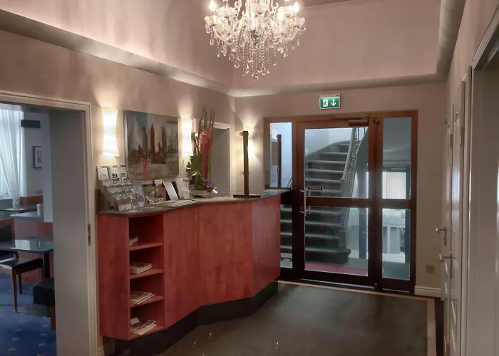 West An Der Bockenheimer Warte Francoforte sul Meno