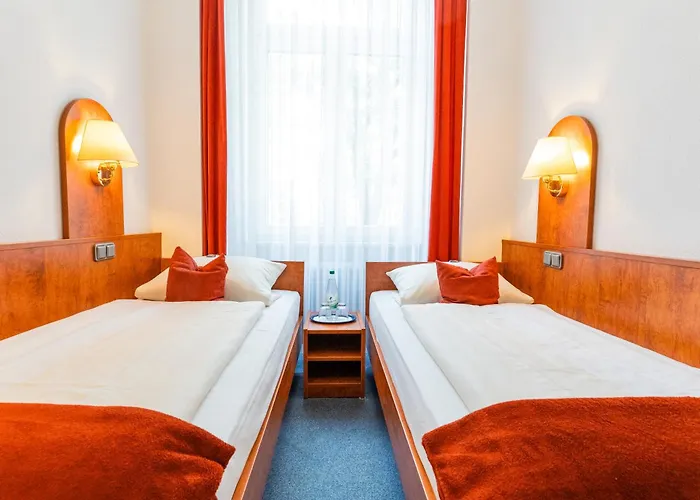 Szálloda West An Der Bockenheimer Warte 3*